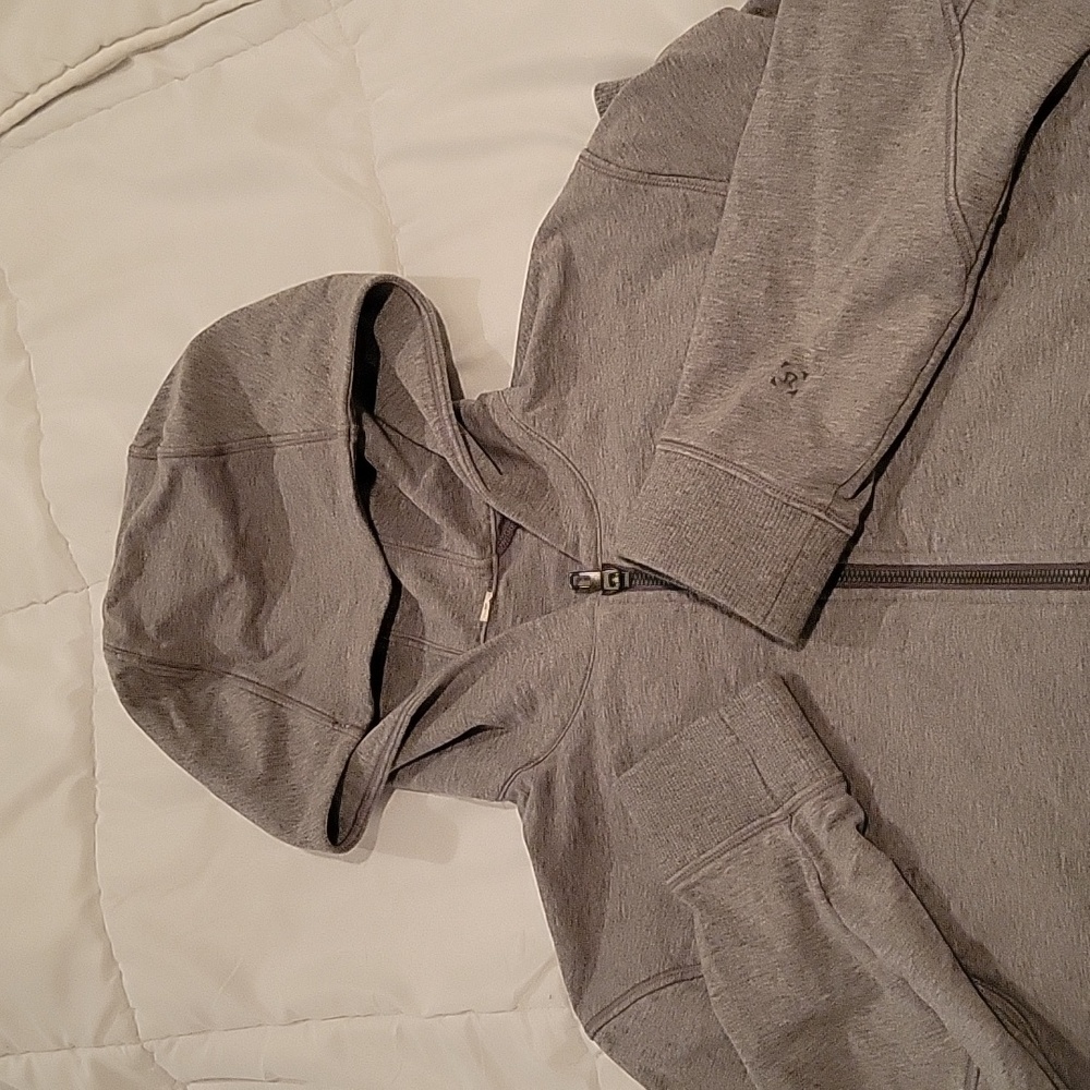 Lululemon small jacket, gray